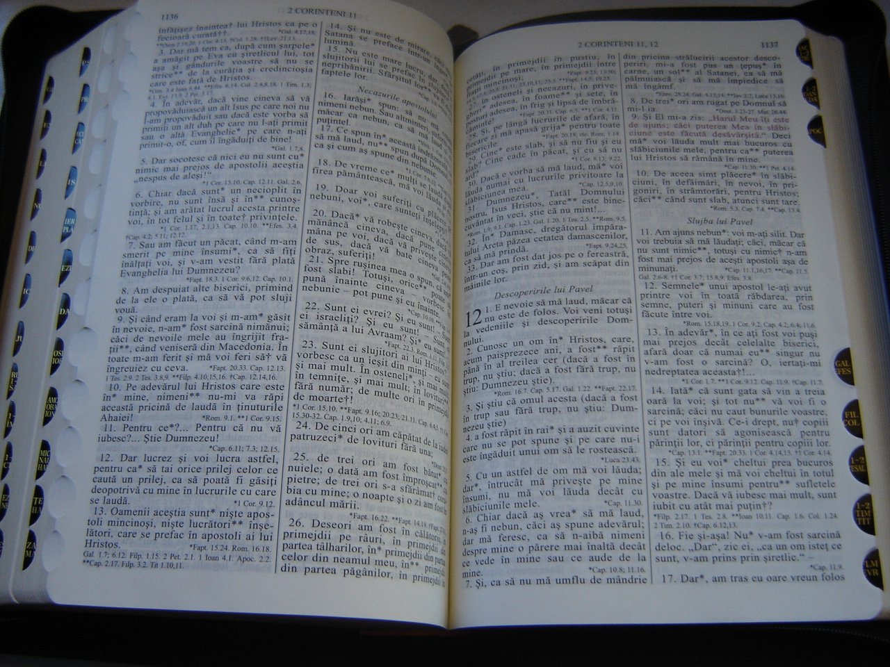 Romanian Bible w/Concordance T/I G/L Black - Romanian Bible Society